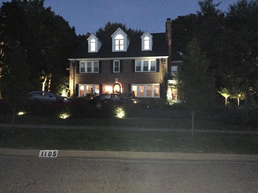 Knob Hill Bed And Breakfast Flint Exterior foto